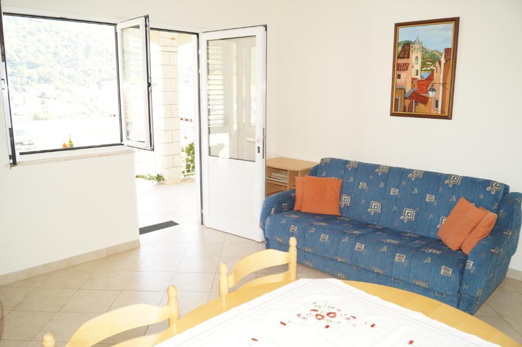 Apartments Morgen Brna Rum bild
